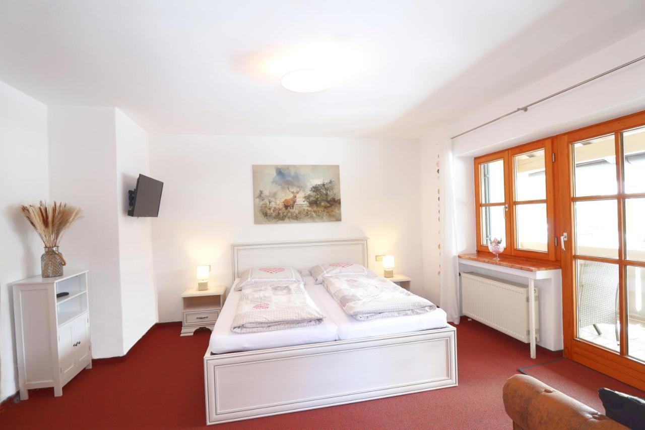Haus Dippel Am Kurpark Inklusive Chiemgaukarte Apartment Руполдинг Екстериор снимка
